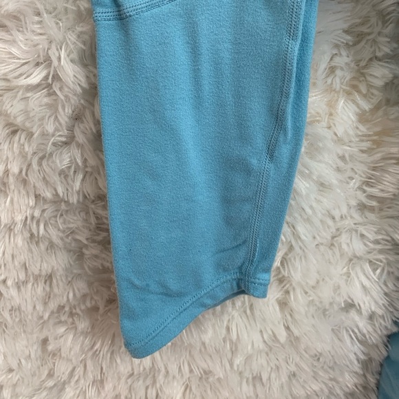 Teal Nike Fit Dry Athletic Long Sleeve Top. - Picture 5 of 7
